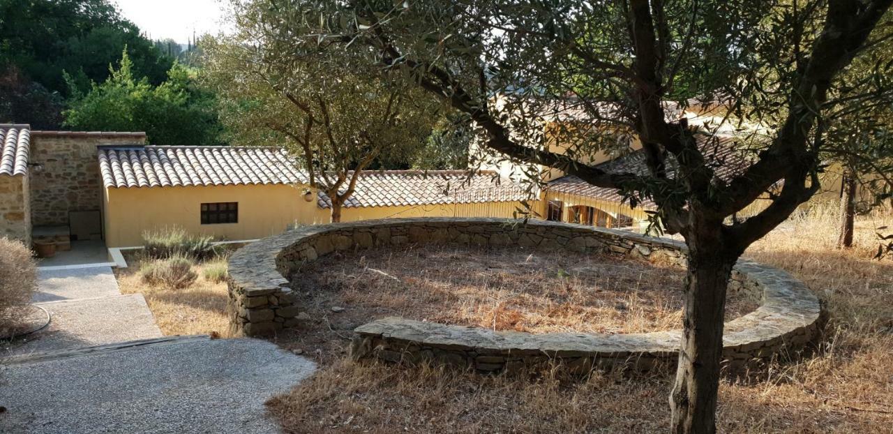 La Teze Villa Le Castellet  Buitenkant foto
