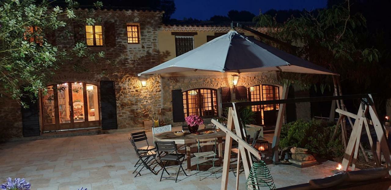 La Teze Villa Le Castellet  Buitenkant foto