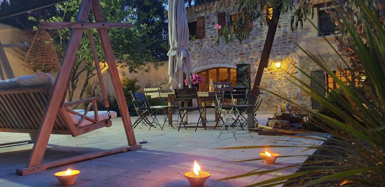 La Teze Villa Le Castellet  Buitenkant foto